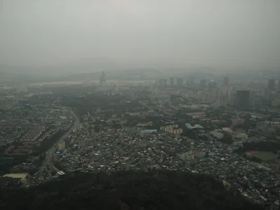 Yongsan-dong, South Korea — 16 October 2016