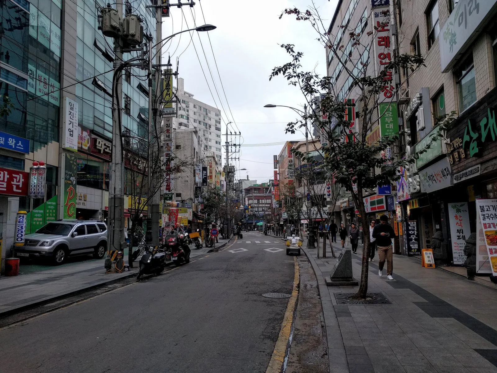 Seoul, South Korea — 17 October 2016