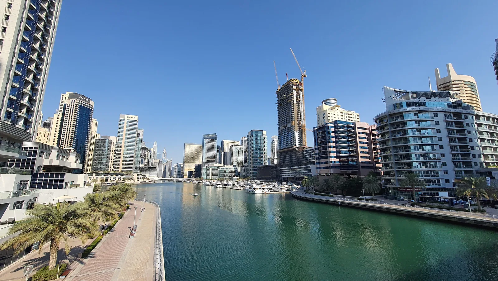 Dubai Marina, United Arab Emirates — 9 December 2020