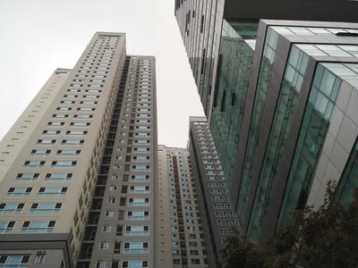 Yongsan-dong, South Korea — 17 October 2016