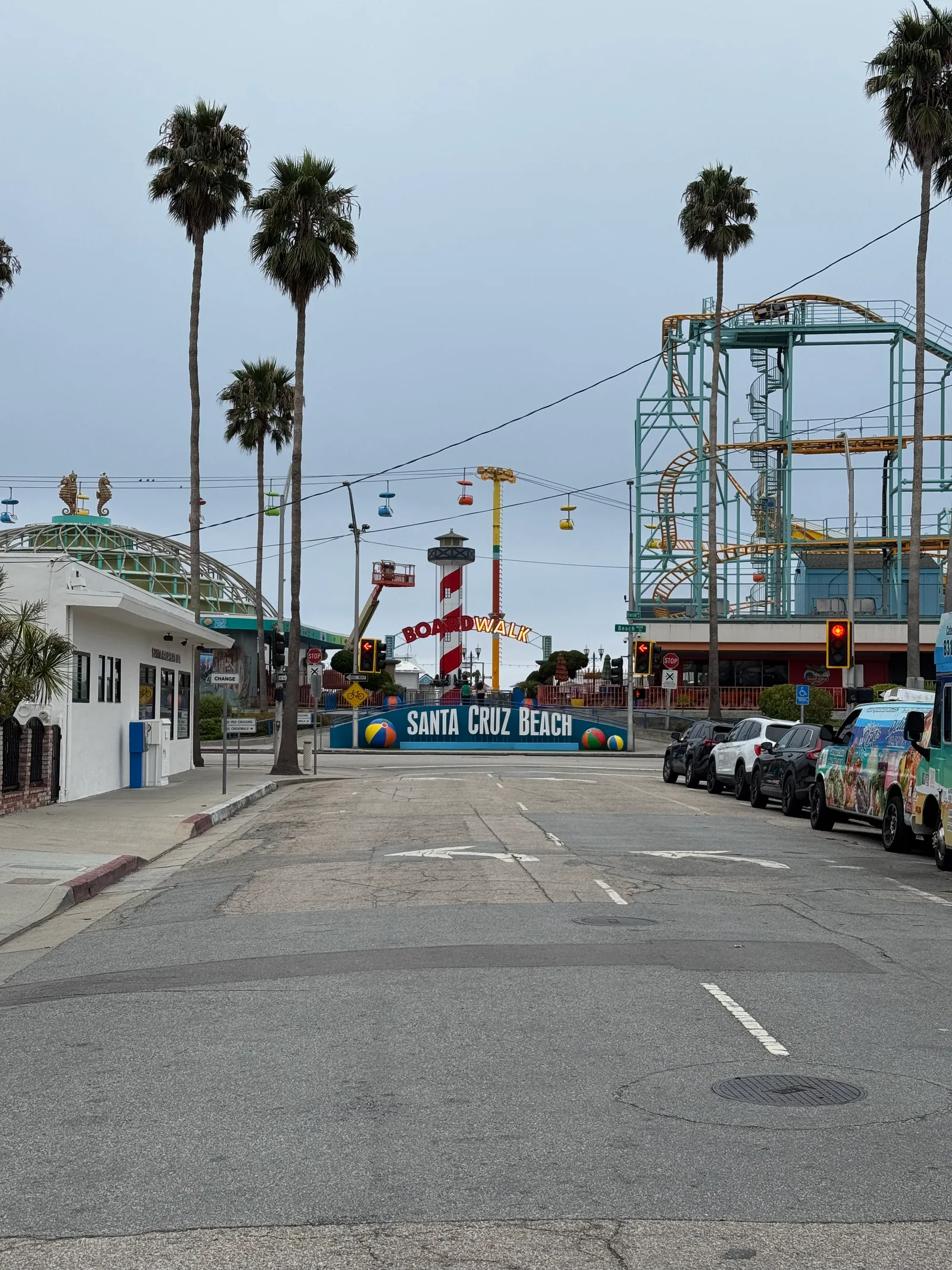 Santa Cruz, United States — 21 October 2025