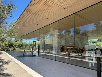 Cupertino, United States — 21 October 2025