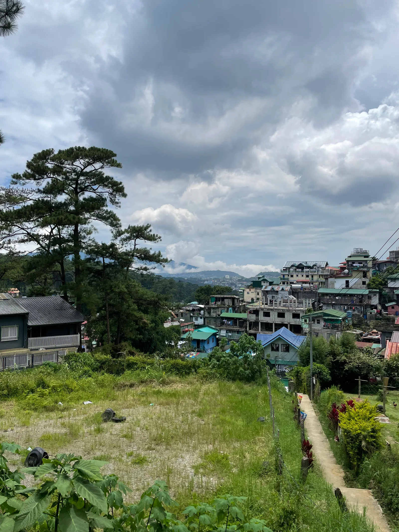 Tuding, Philippines — 27 August 2022