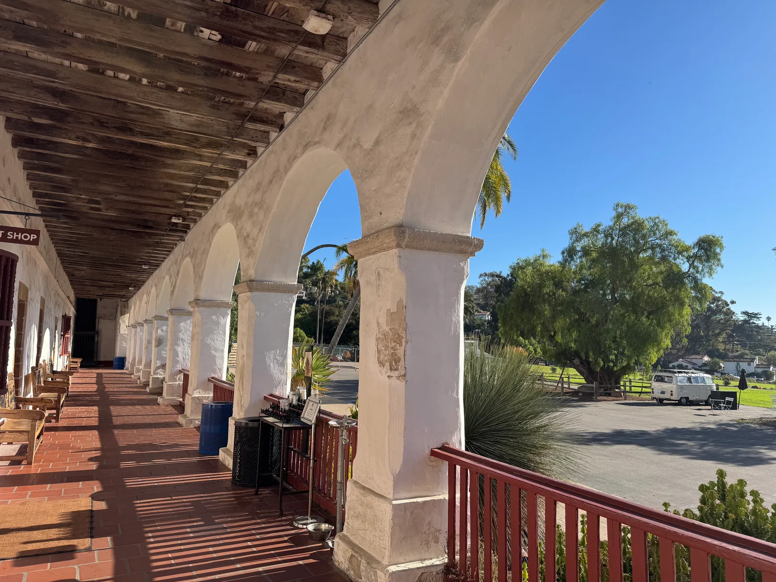 Mission Canyon, United States — 28 October 2025