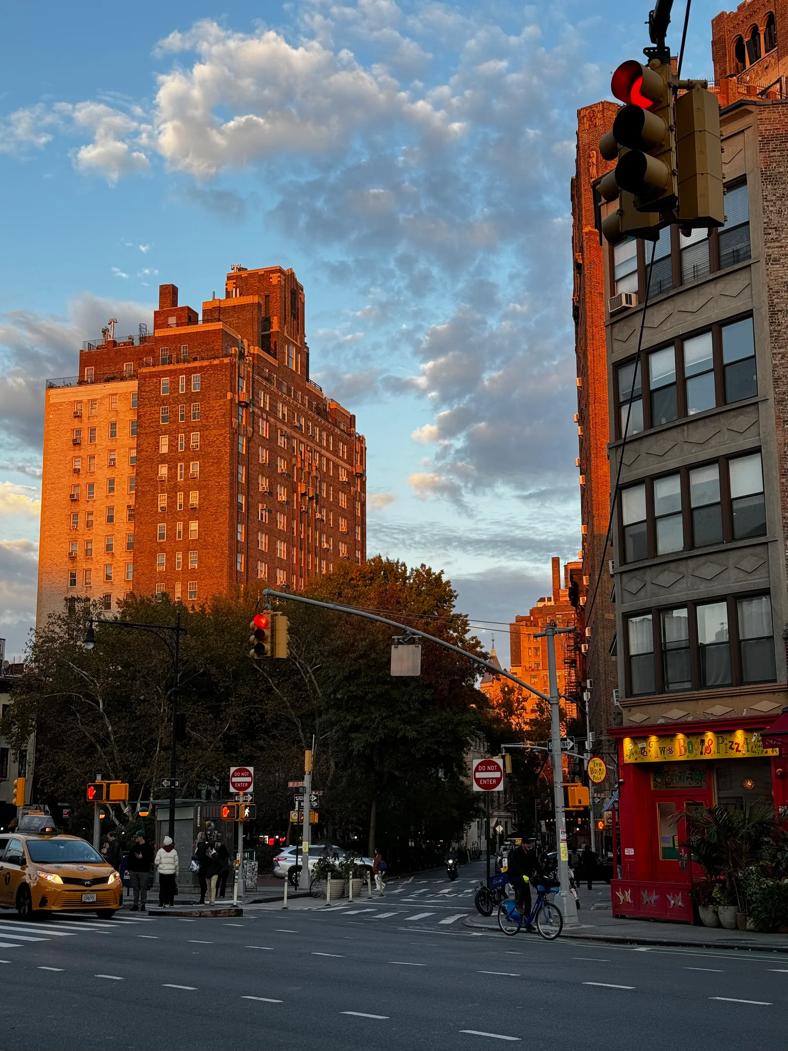 West Village, United States — 6 November 2023