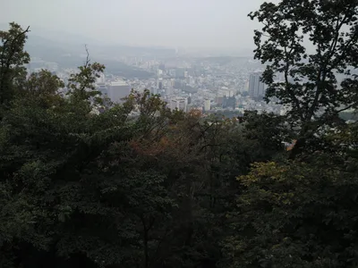 Yongsan-dong, South Korea — 16 October 2016