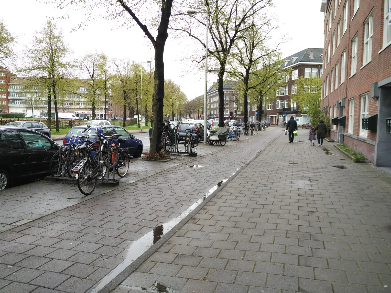 Amsterdam-West, The Netherlands — 25 April 2016