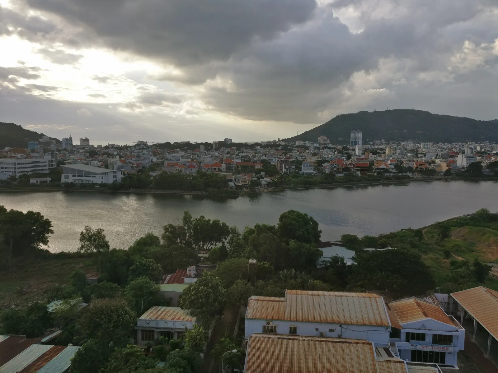 Vũng Tàu, Vietnam — 8 November 2017