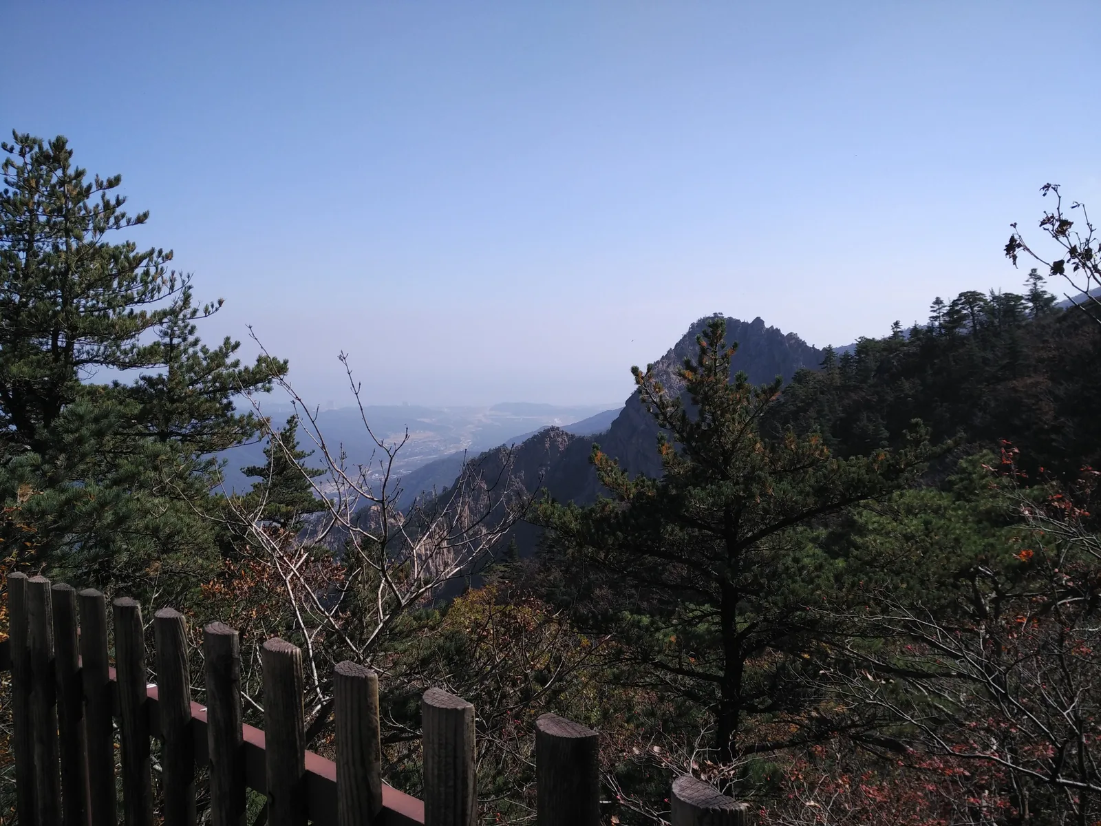 Sokcho, South Korea — 19 October 2016