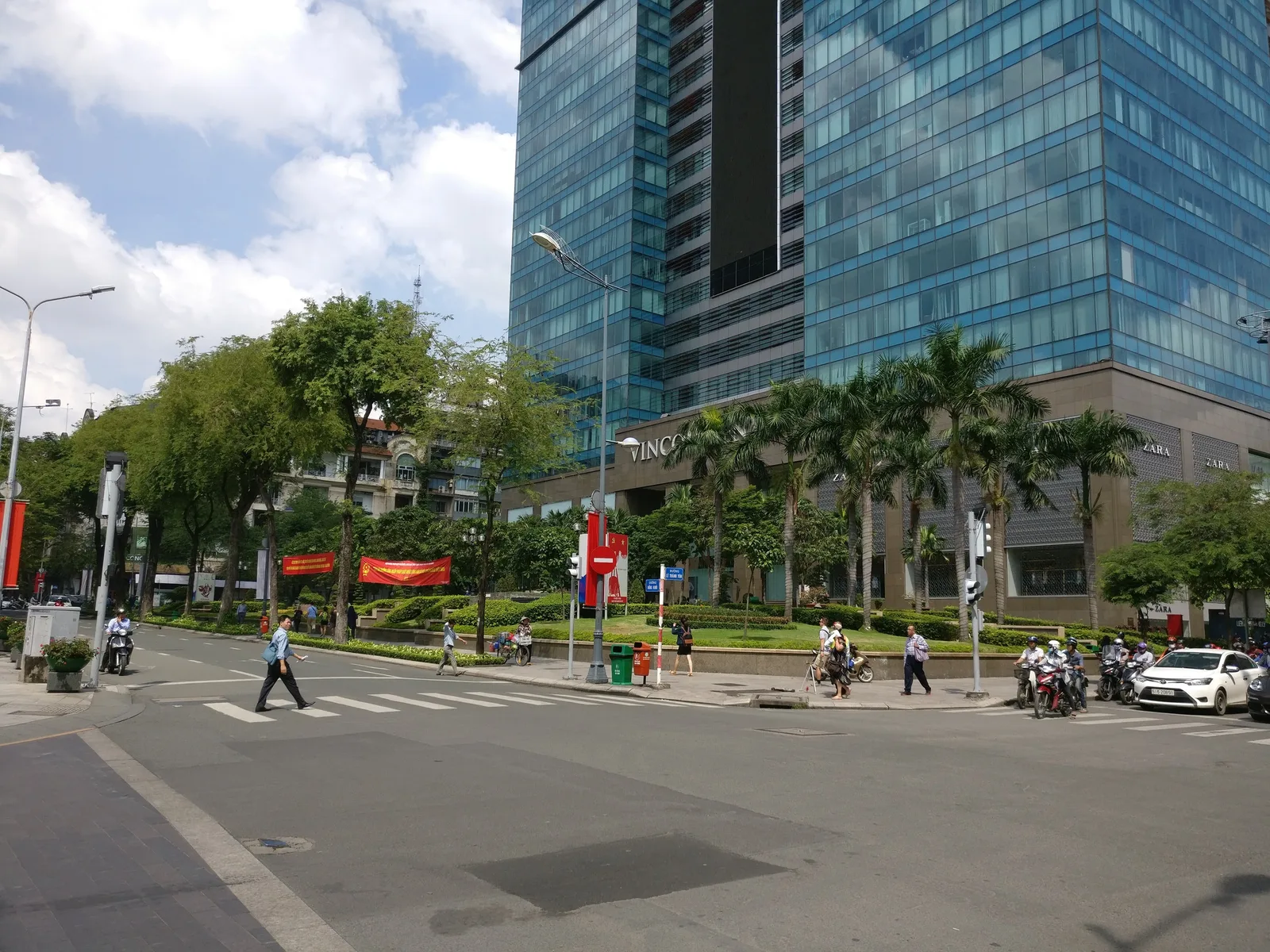 Quận Một, Vietnam — 22 November 2017