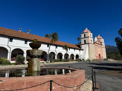 Mission Canyon, United States — 28 October 2025