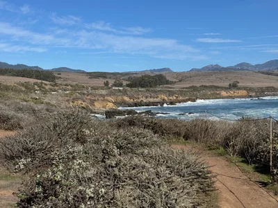 Cambria, United States — 26 October 2025