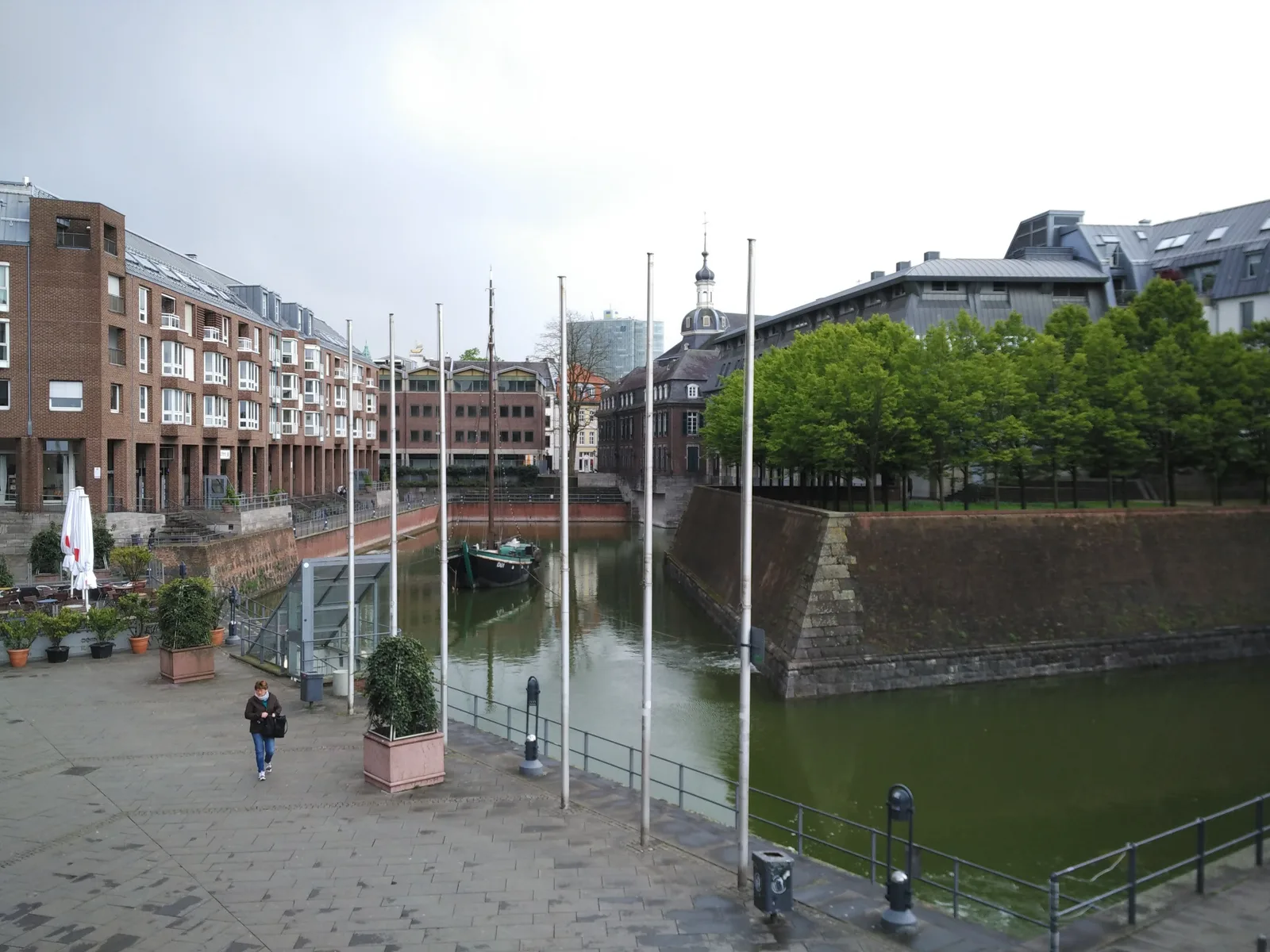 Düsseldorf, Germany — 29 April 2016
