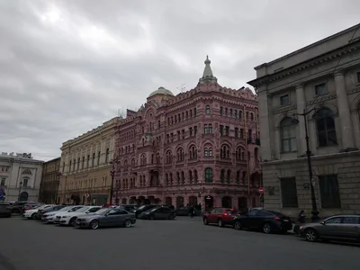 Saint Petersburg, Russia — 20 April 2018