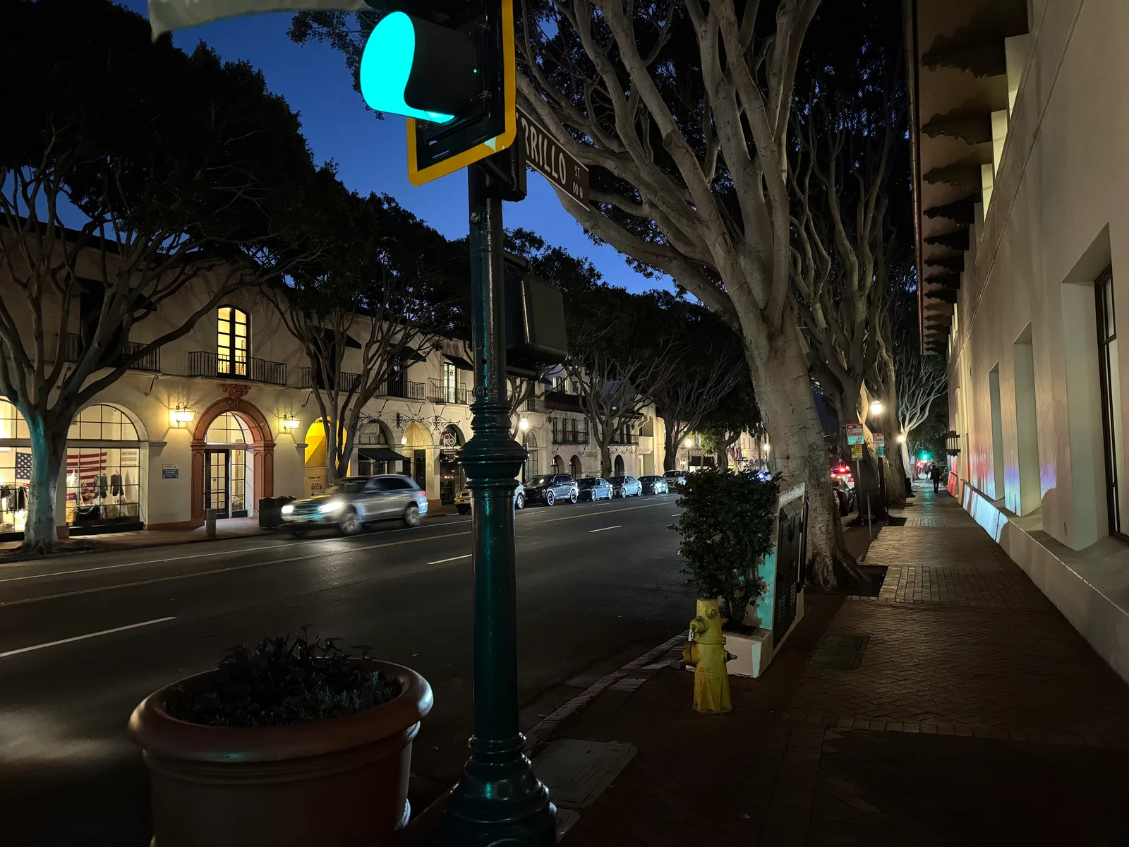 Santa Barbara, United States — 27 October 2025