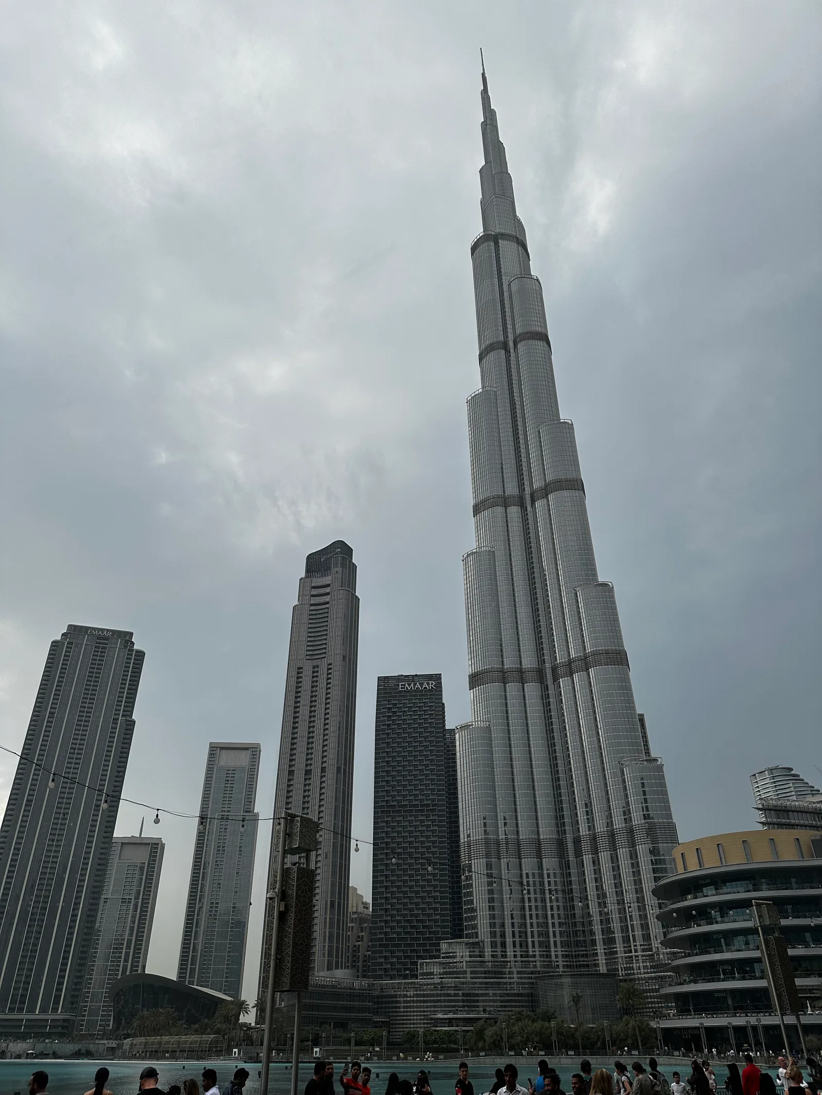 Downtown Dubai, United Arab Emirates — 26 October 2023
