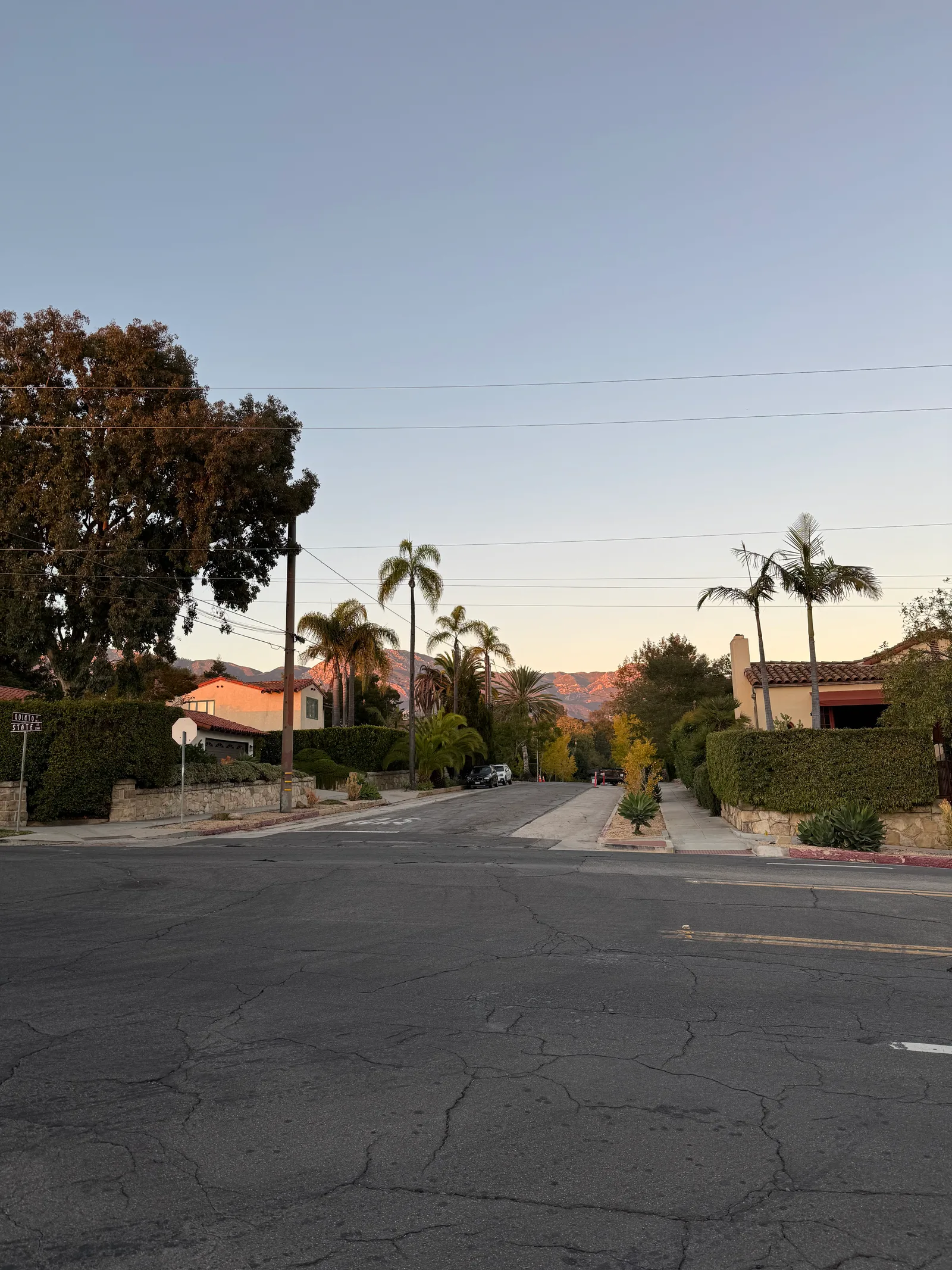 Mission Canyon, United States — 27 October 2025