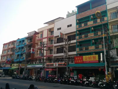 Patong, Thailand — 8 February 2016