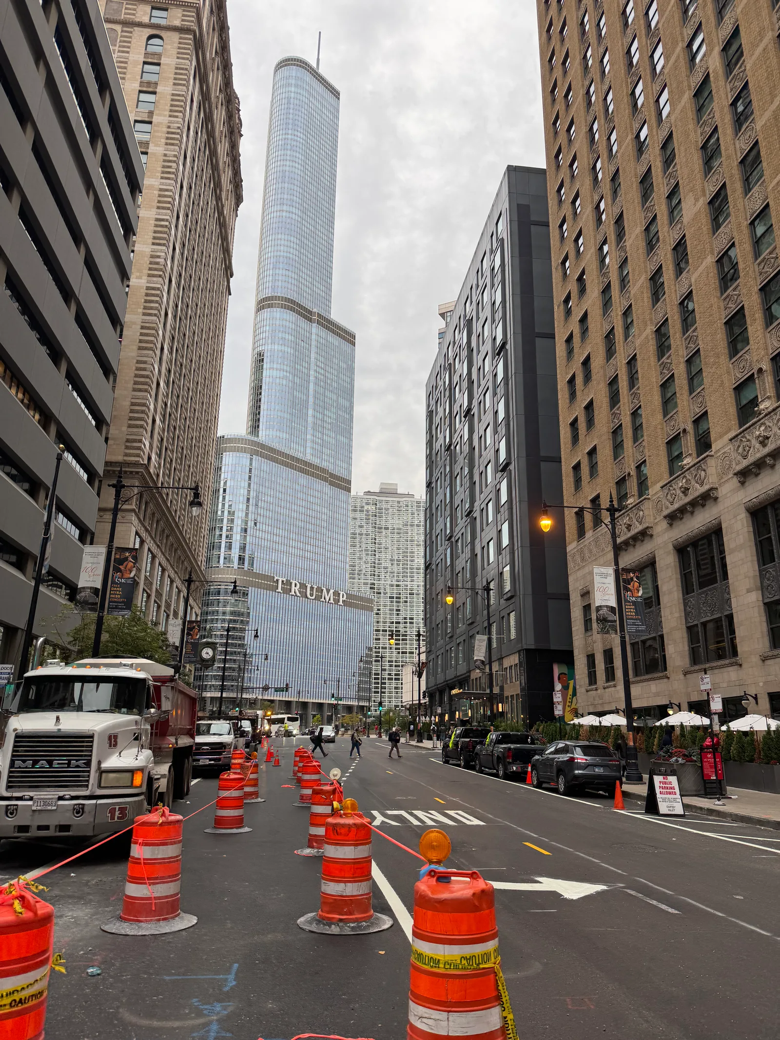 Chicago Loop, United States — 17 October 2025