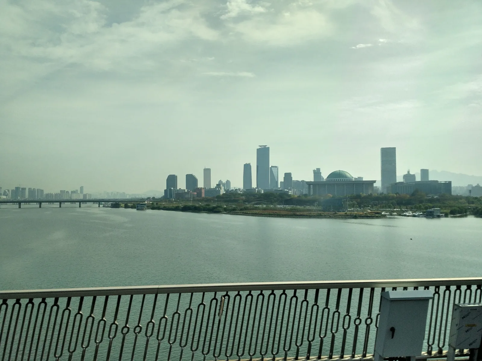 Yongsan-dong, South Korea — 27 October 2016
