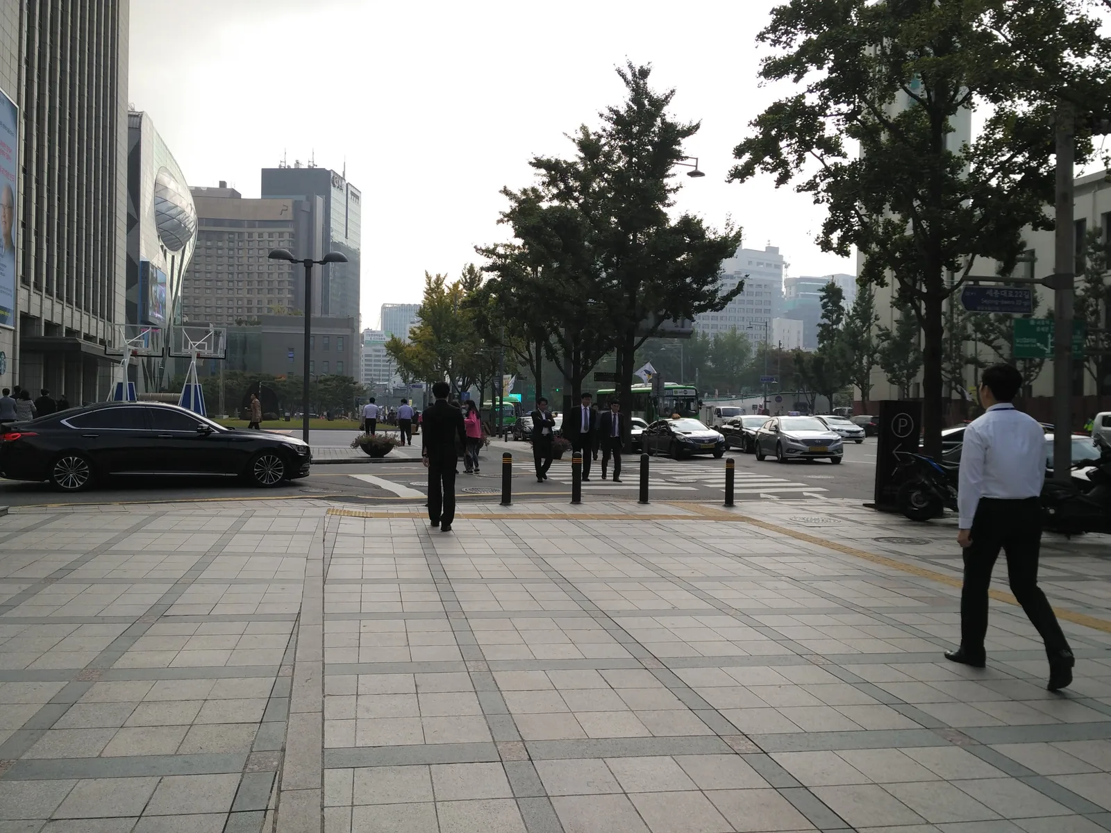 Seoul, South Korea — 17 October 2016
