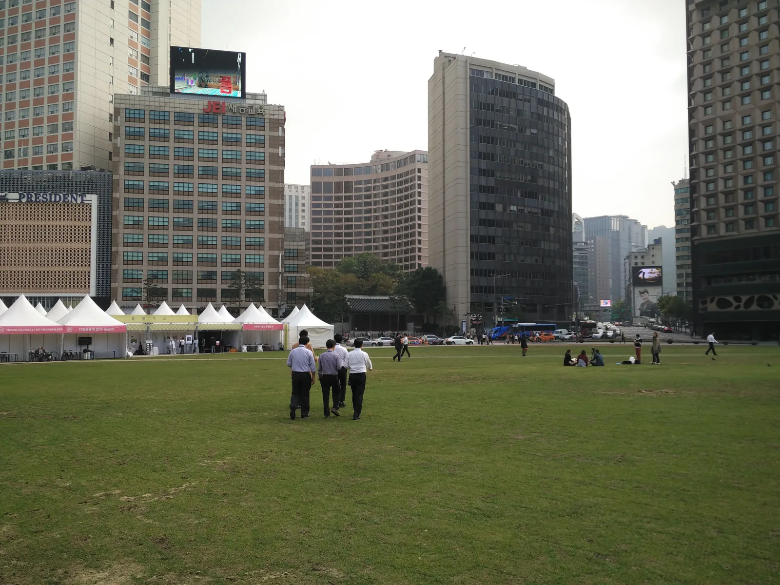Seoul, South Korea — 17 October 2016